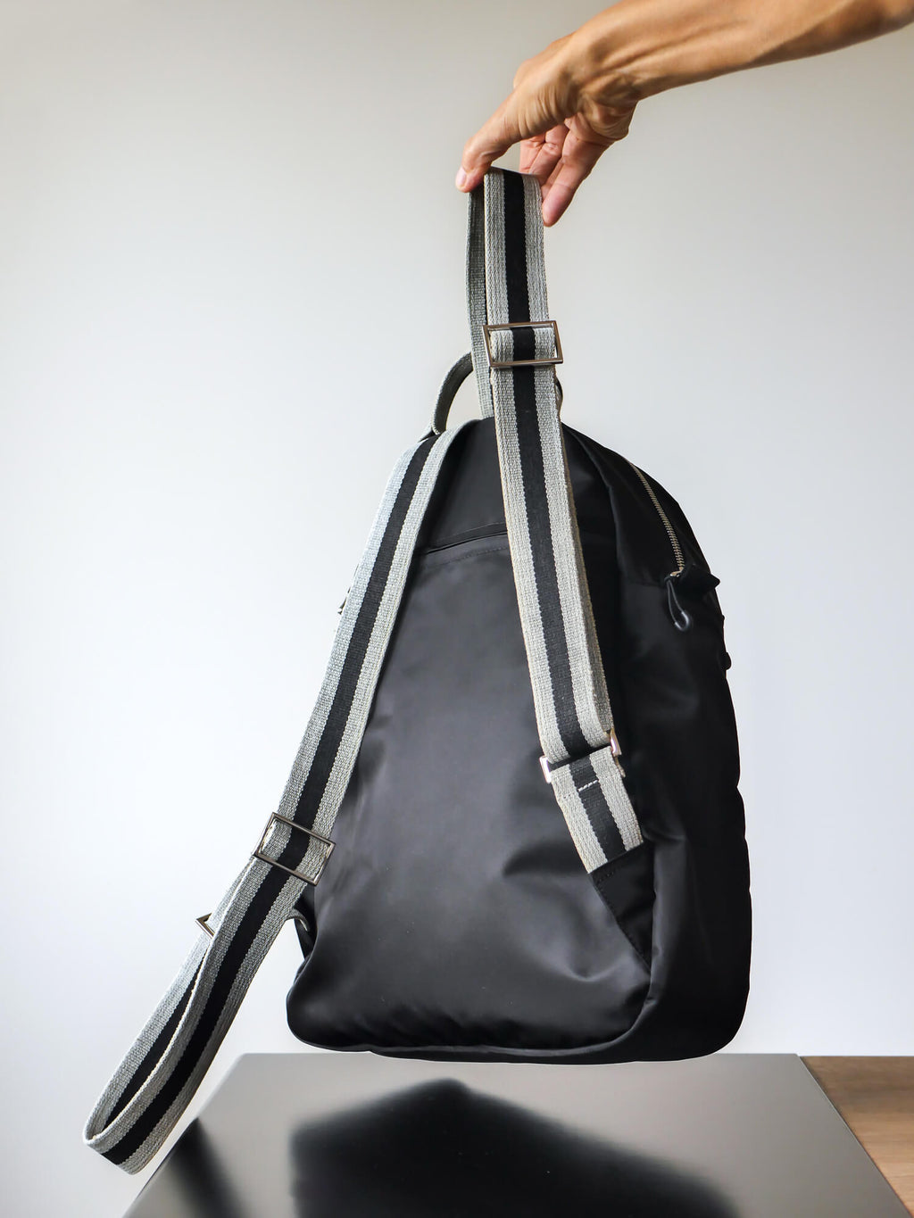 Gaston nylon satiné - Noir Swag Noir